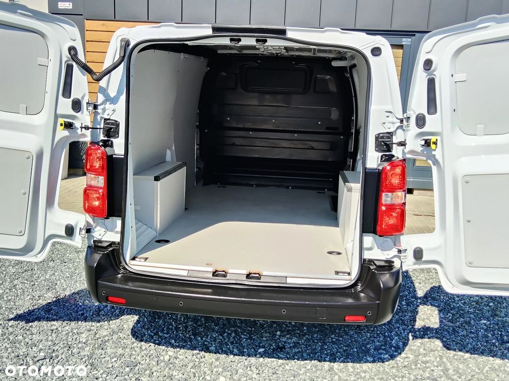 Opel Vivaro - 29