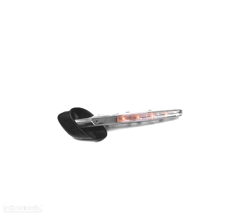 KIT DE 2 GUARDA-LAMAS BMW E92 E93 LOOK M3 DIREITA ESQUERDA - 3