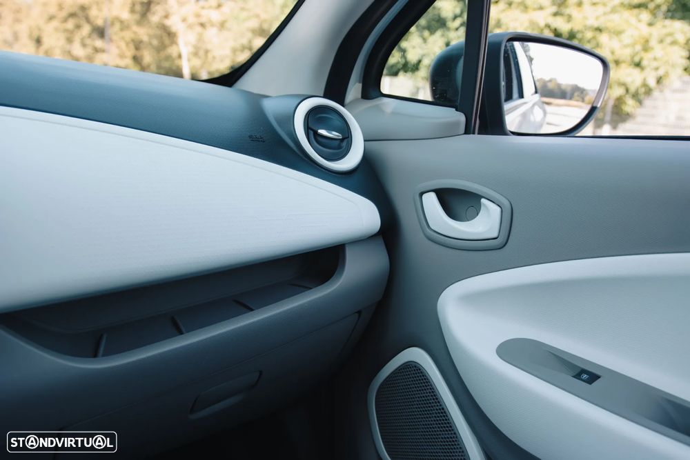 Renault Zoe (c/ Bateria) Life 40 Q90 - 11