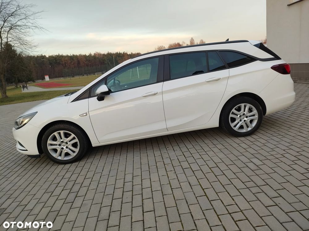 Opel Astra - 10