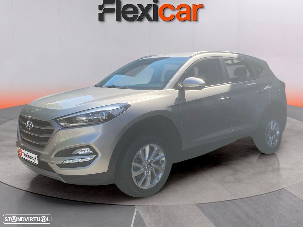 Hyundai Tucson - 2