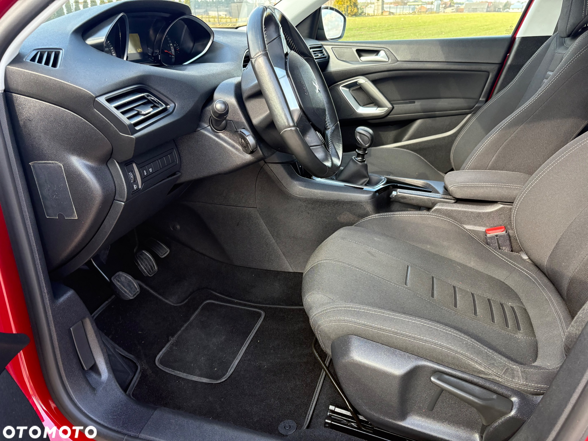 Peugeot 308 1.6 e-HDi Active S&S - 15