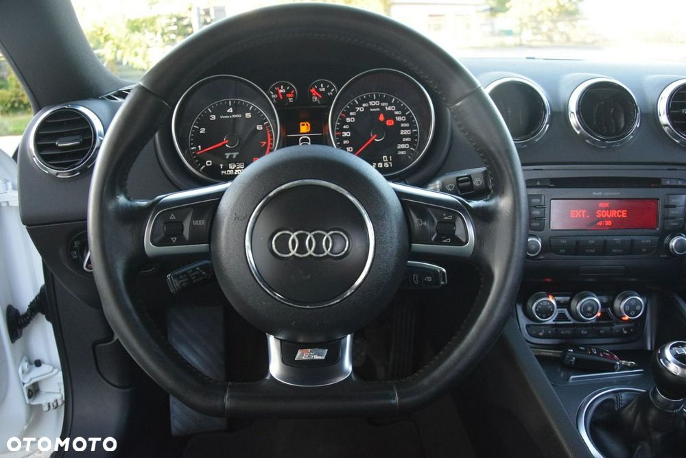 Audi TT Coupé - 28