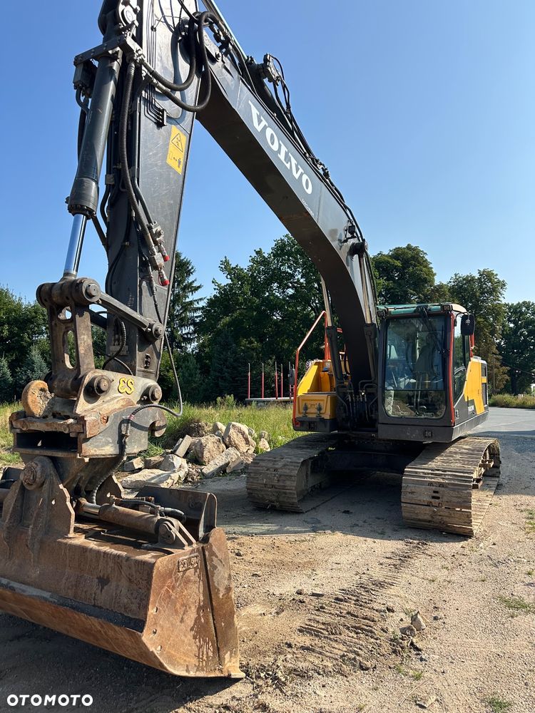 Volvo EC220En - 4