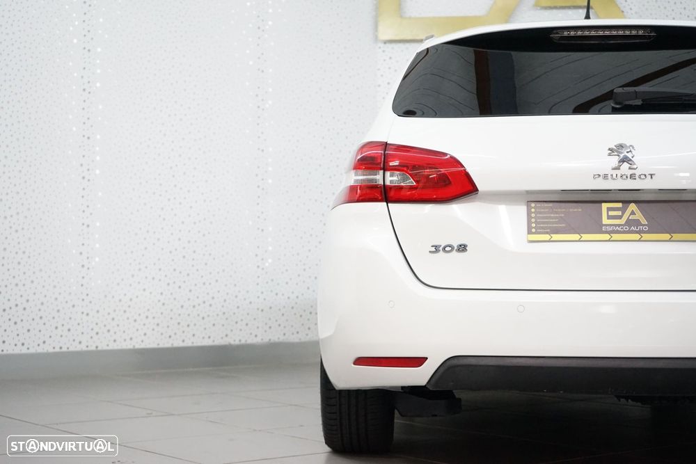 Peugeot 308 SW 1.6 BlueHDi Allure - 43