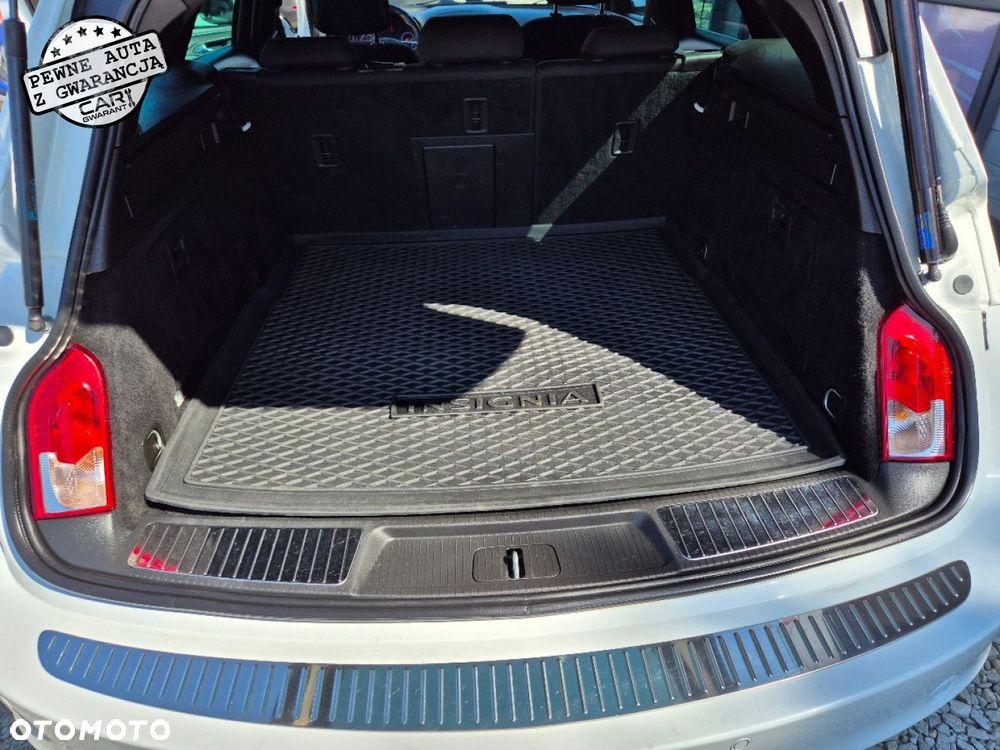 Opel Insignia - 21