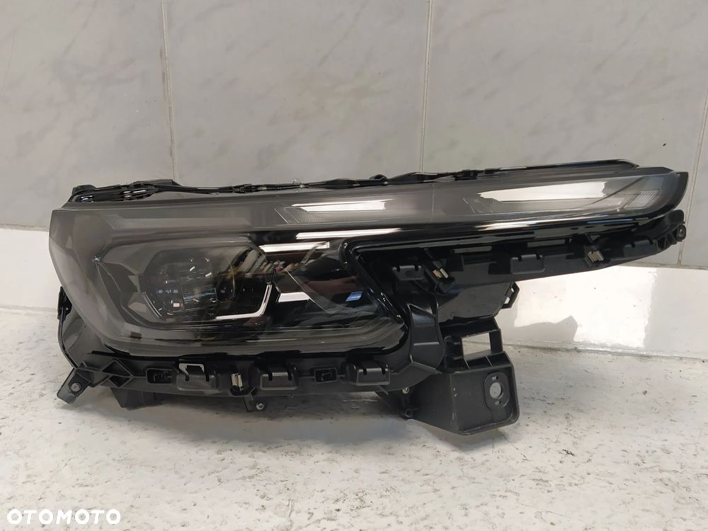 ALFA ROMEO JUNIOR MILANO LAMPA LAMPY REFLEKTOR REFLEKTORY PRZÓD LEWA PRAWA BASE LED PRZETWORNICE ŚRODEK CZARNY POŁSYK KOMPLETNE NOWE ORYGINAŁ - 6