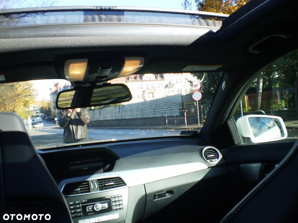 Mercedes-Benz Klasa C - 12