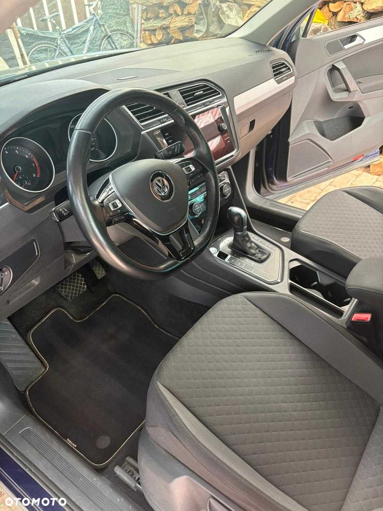 Volkswagen Tiguan - 3