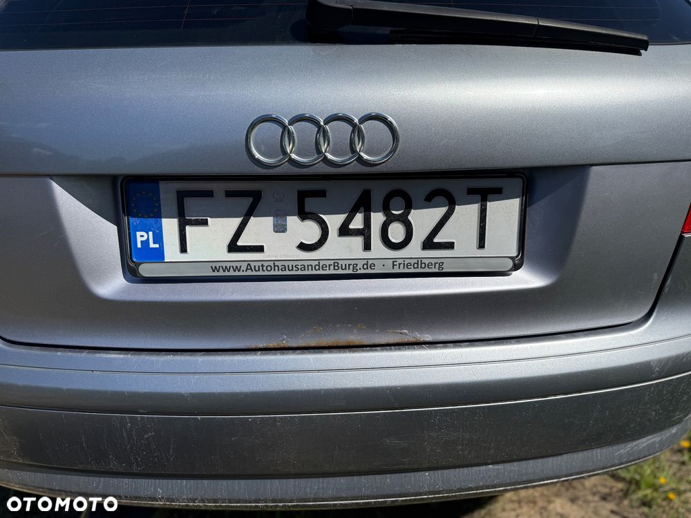 Audi A3 3-drzwiowe 1.6 FSI Ambiente - 13