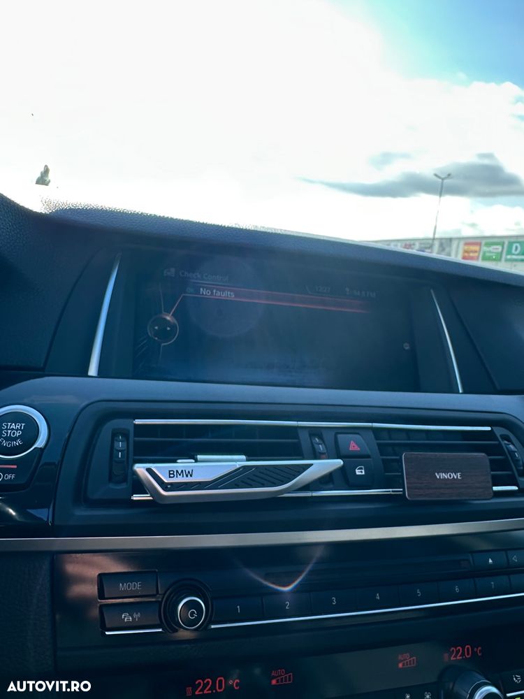 BMW Seria 5 520d Efficient Dynamics Edition Aut. Luxury Line - 20