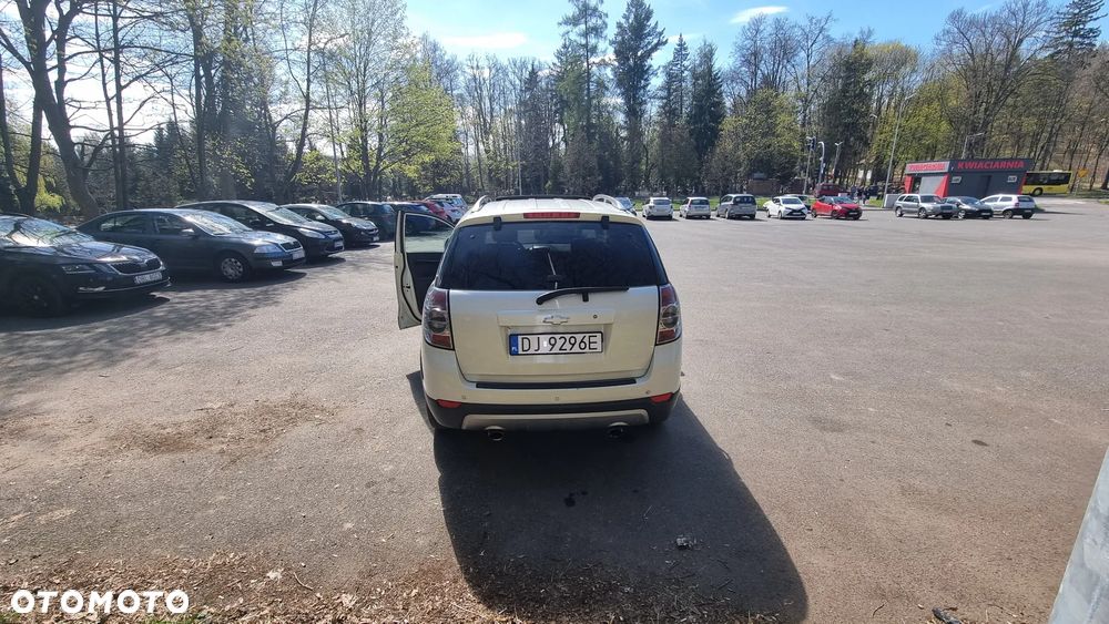 Chevrolet Captiva 2.2 D LT+ - 5
