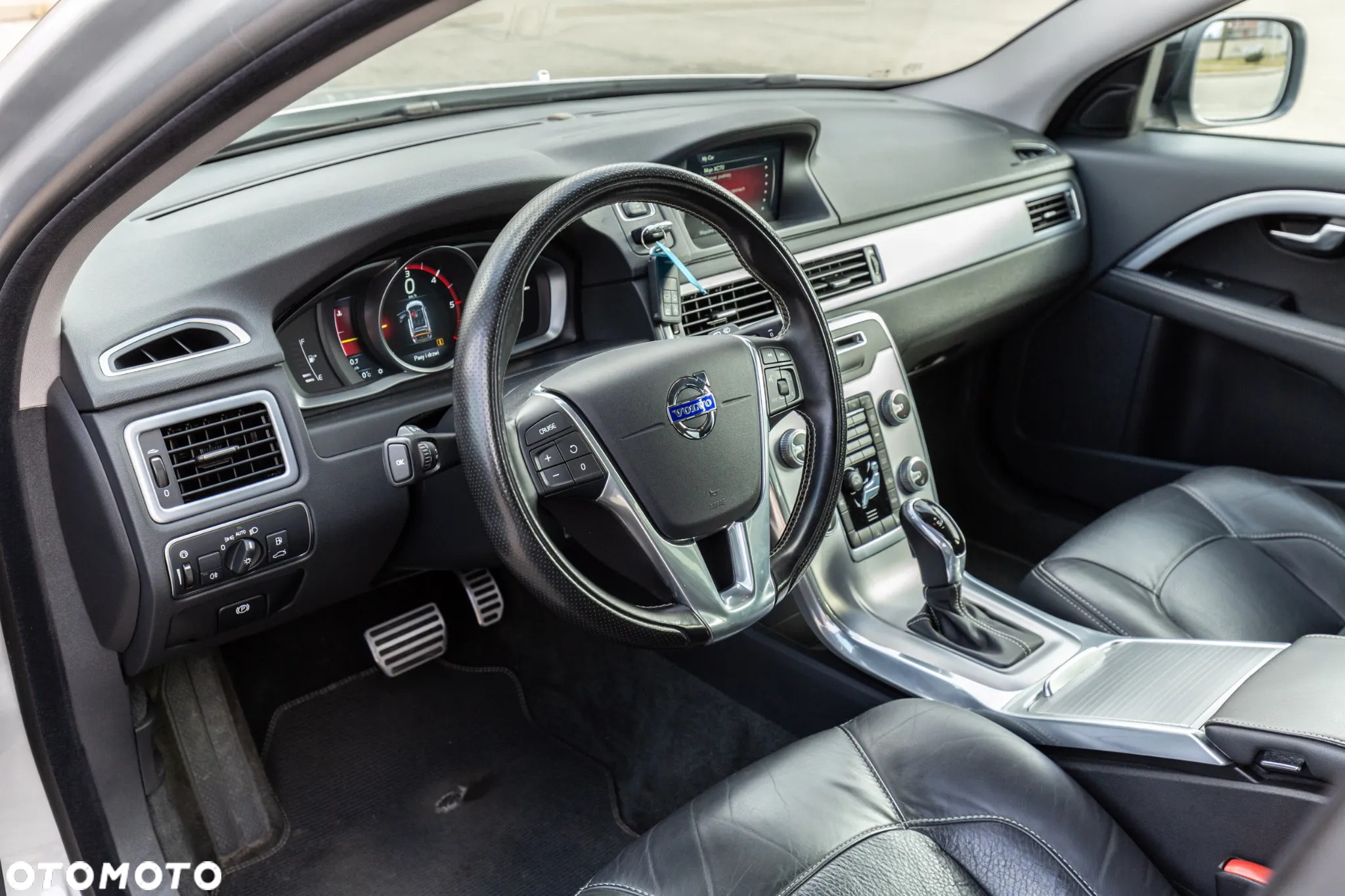 Volvo XC 70 D4 Geartronic Linje Svart - 11