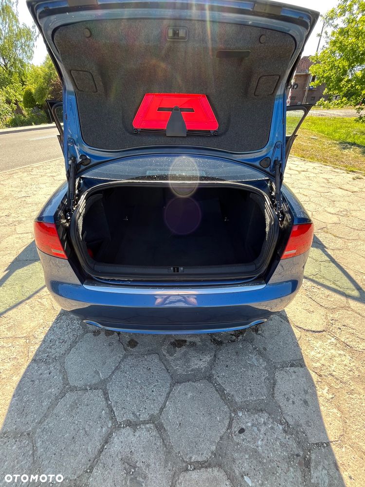 Audi A4 Limousine 2.0 T FSI - 14