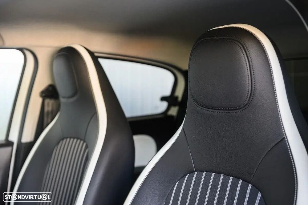 Renault Twingo E-Tech 27.5 kWh Techno Autonomia Urbana - 52