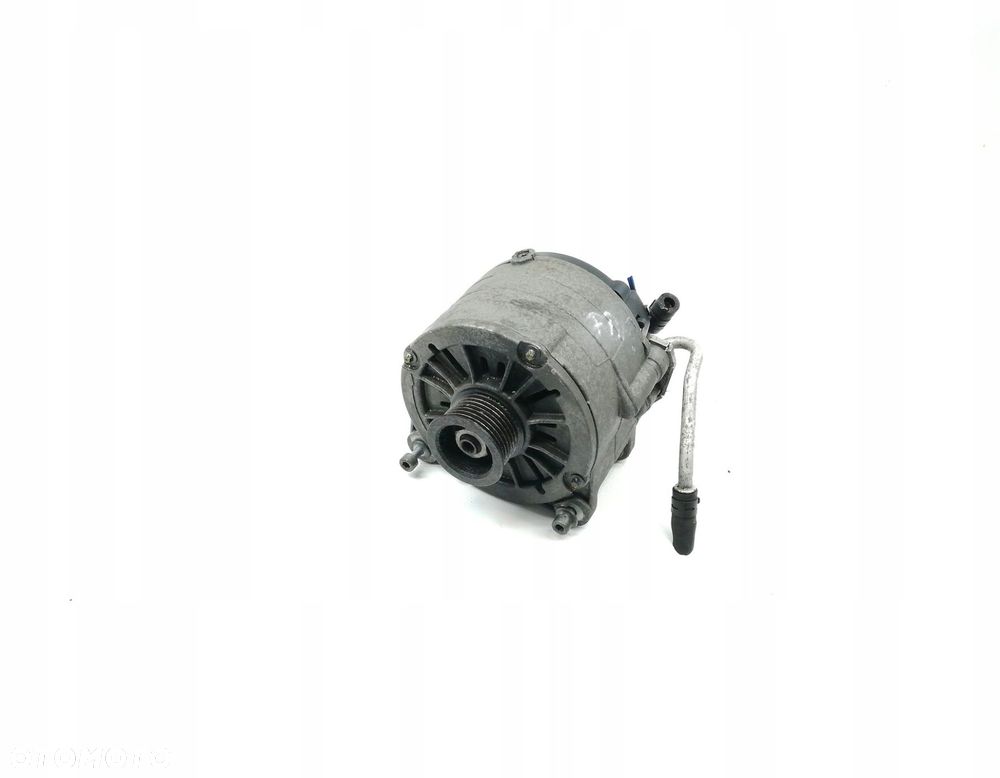 ALTERNATOR  VW PASSAT B5 FL 4.0 W8 07D903021 - 1