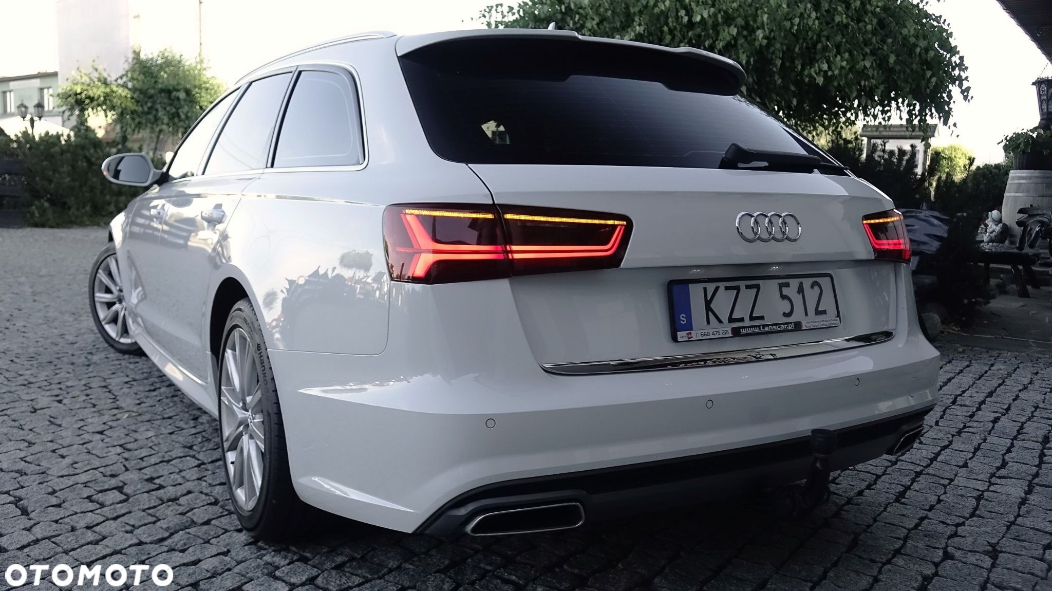 Audi A6 - 4