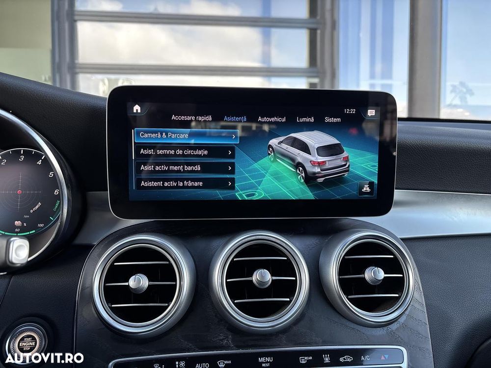 Mercedes-Benz GLC 300 de 4Matic 9G-TRONIC AMG Line - 19