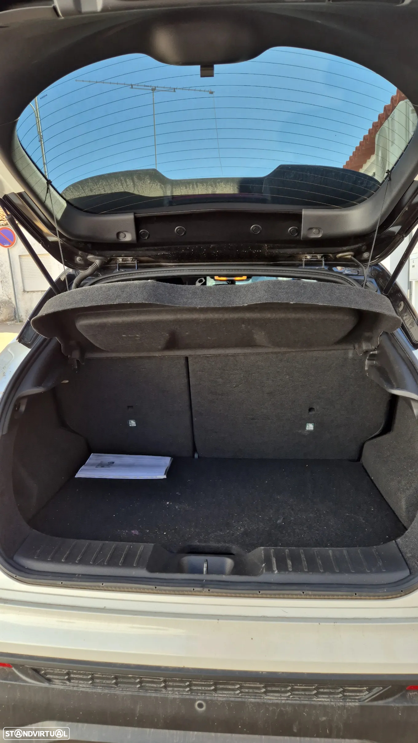 Nissan Juke 1.0 DIG-T Enigma - 4