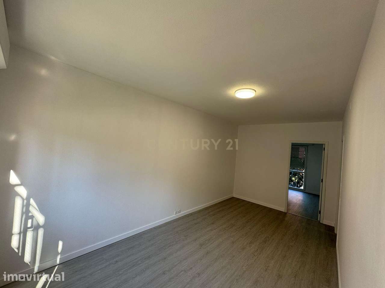 Apartamento Renovado T2 para arrendar nos Olivais, Lisboa - Grande imagem: 4/16