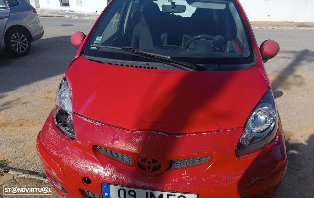 Toyota Aygo 1.0 + AC - 4