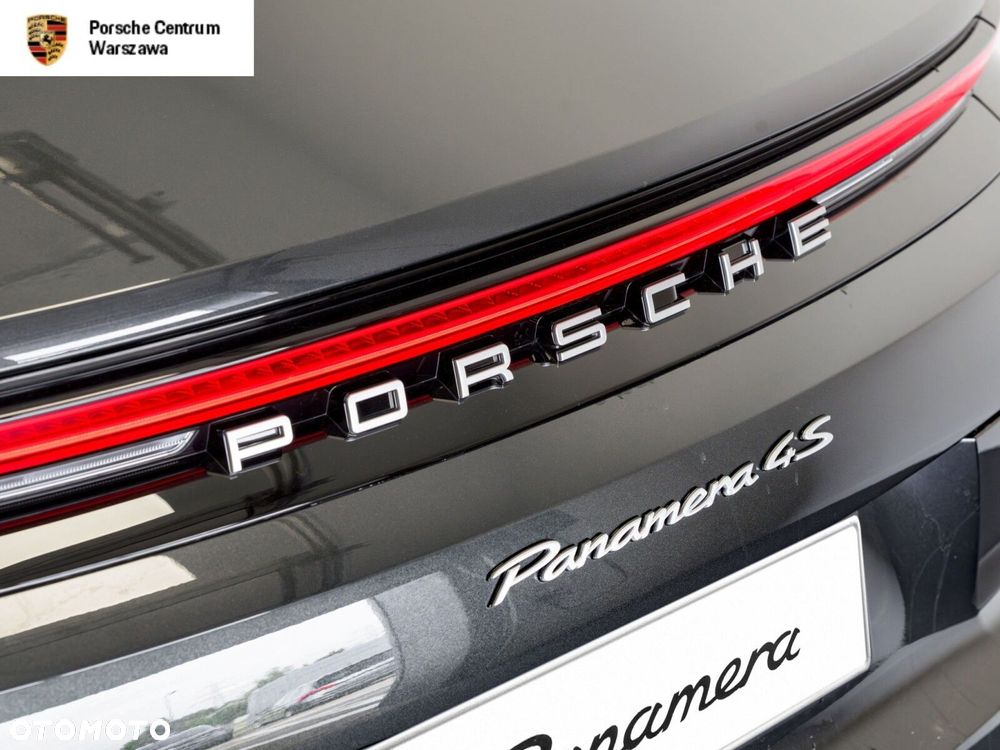 Porsche Panamera - 8