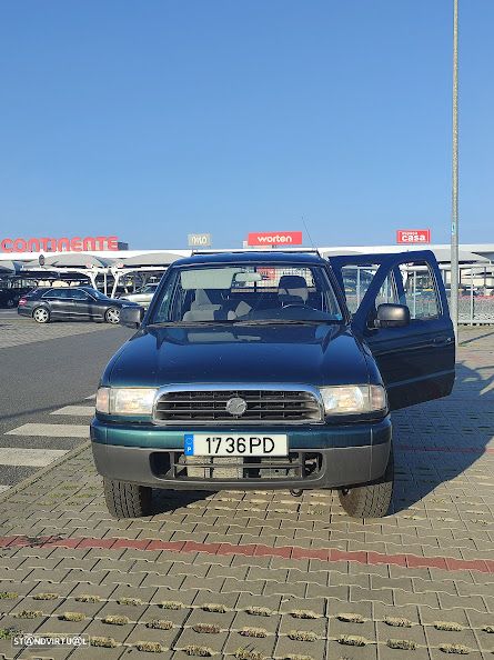 Mazda B2500 4x4 Cabine Dupla - 1