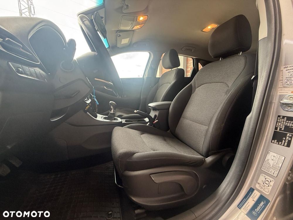 Hyundai i30 1.5 DPI Comfort - 10