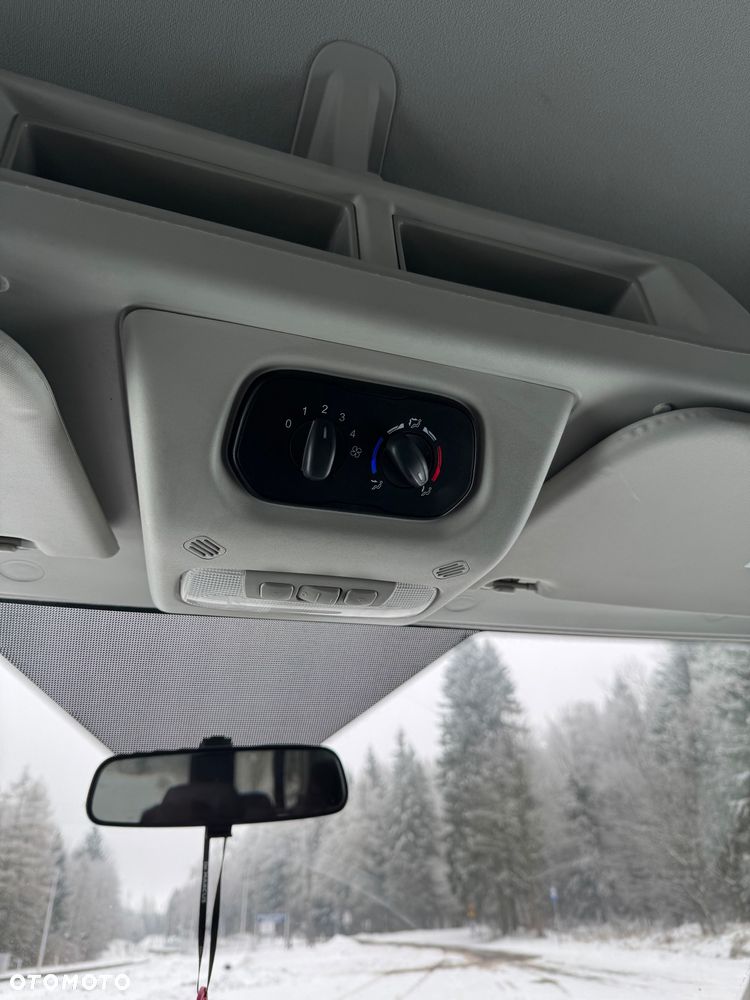 Ford Transit Kombi L3H3 Trend - 19