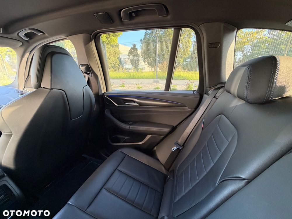 BMW X3 - 17