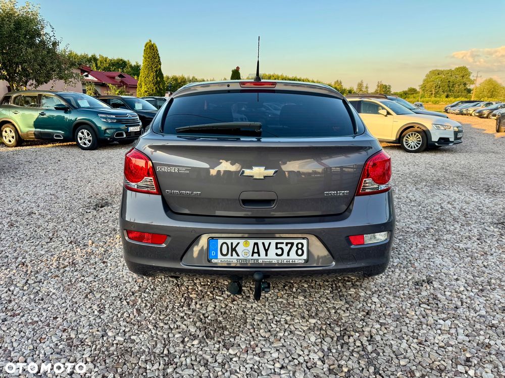 Chevrolet Cruze - 10