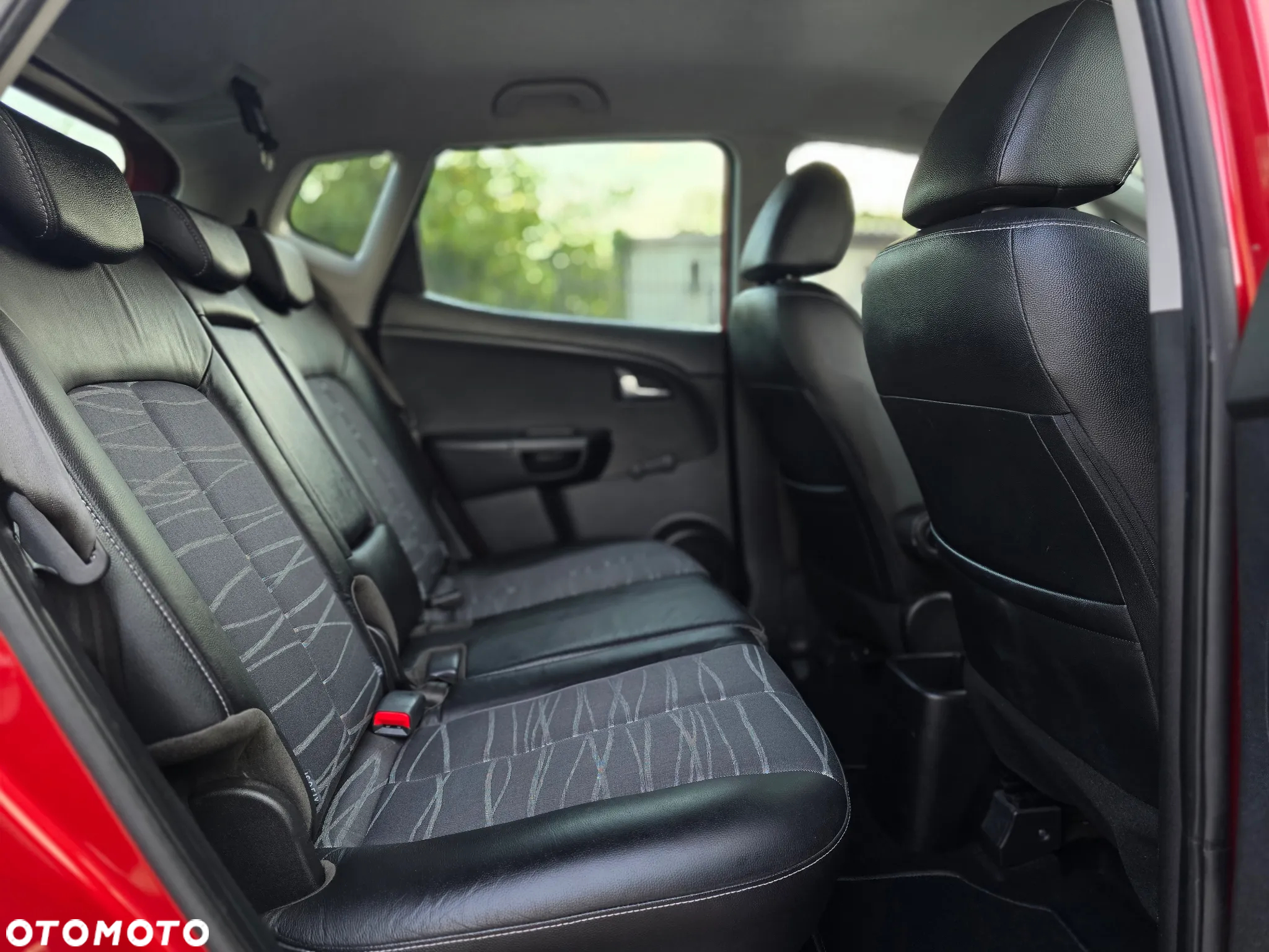 Kia Venga - 18