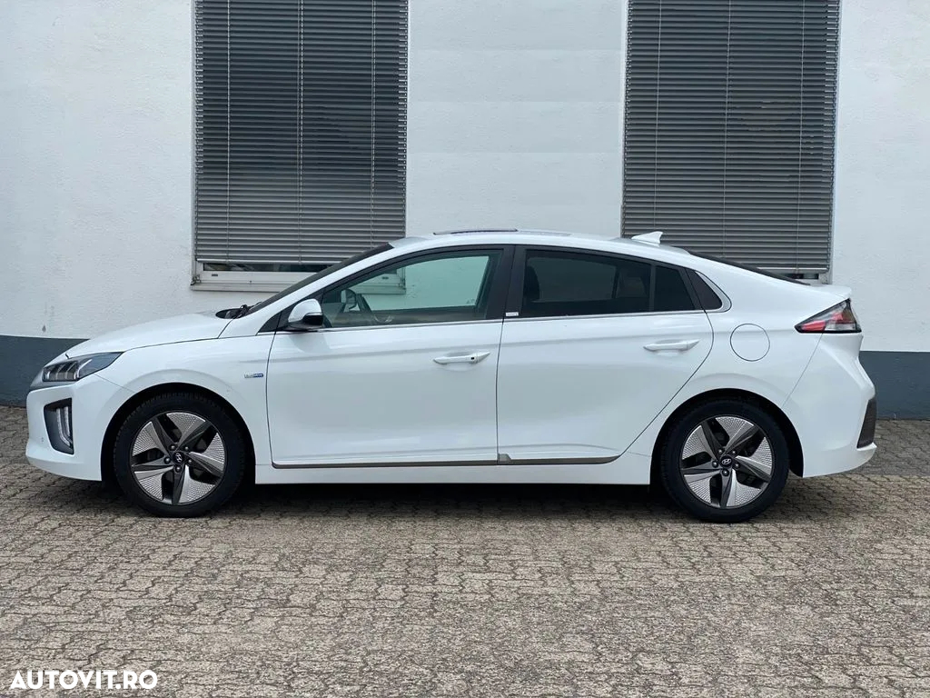 Hyundai IONIQ Hybrid 1.6 GDI Premium - 13