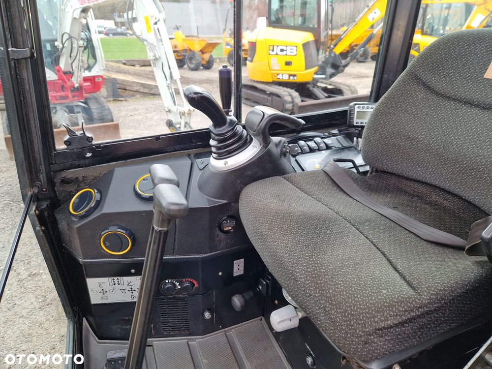 JCB 16 C-1, 15 C-1, 51R-1  kubota cat yanmar - 13