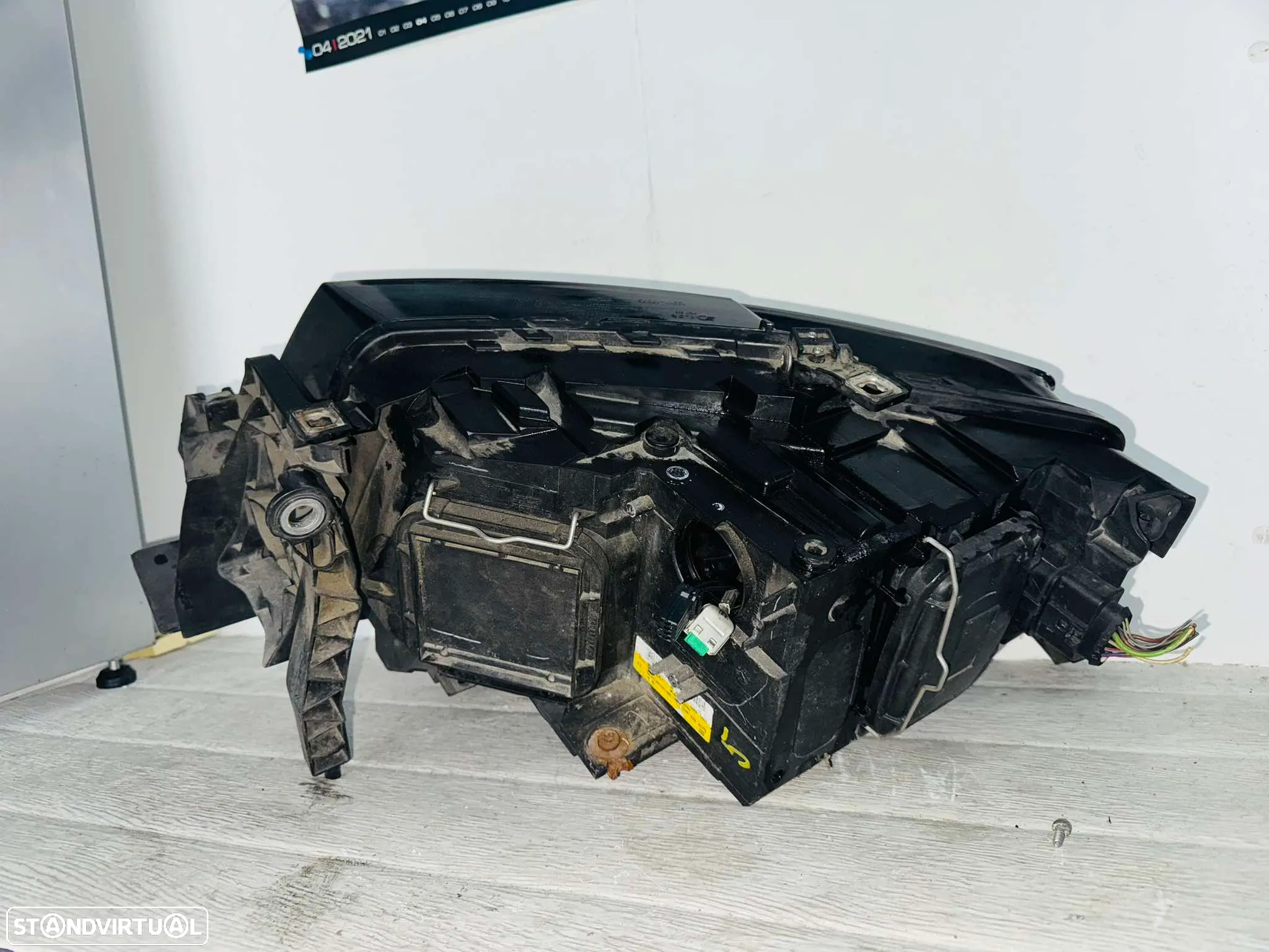 Farol Xénon Direito Audi Q5 - 2008 / 2012 - 5
