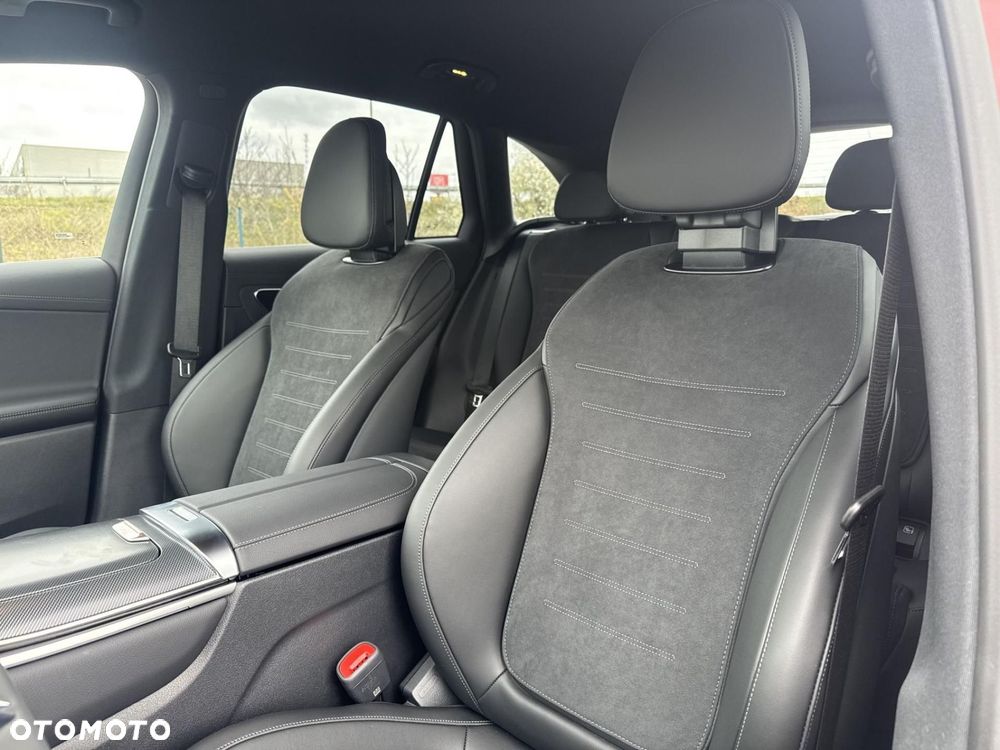 Mercedes-Benz GLC - 10