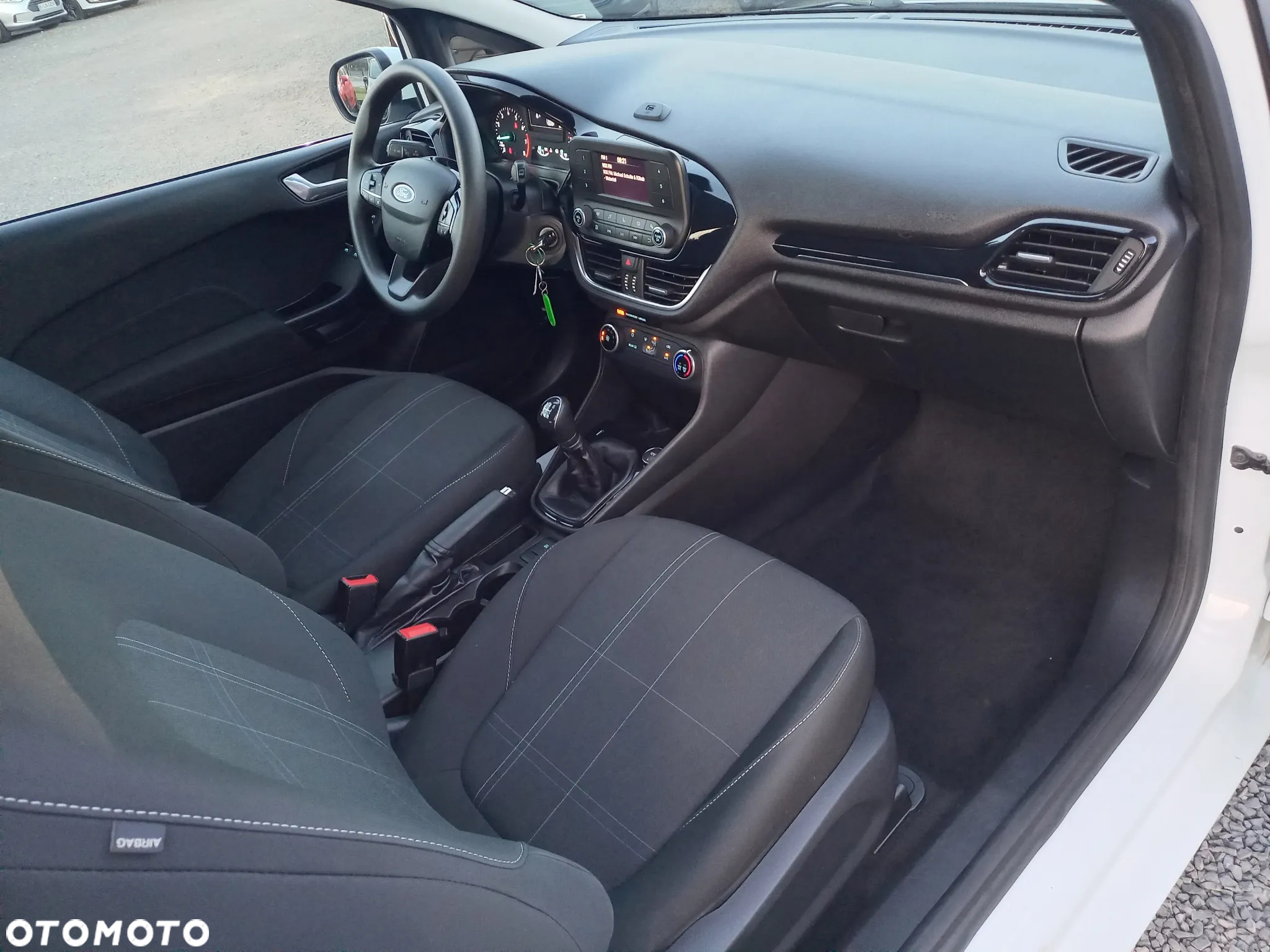 Ford Fiesta - 16