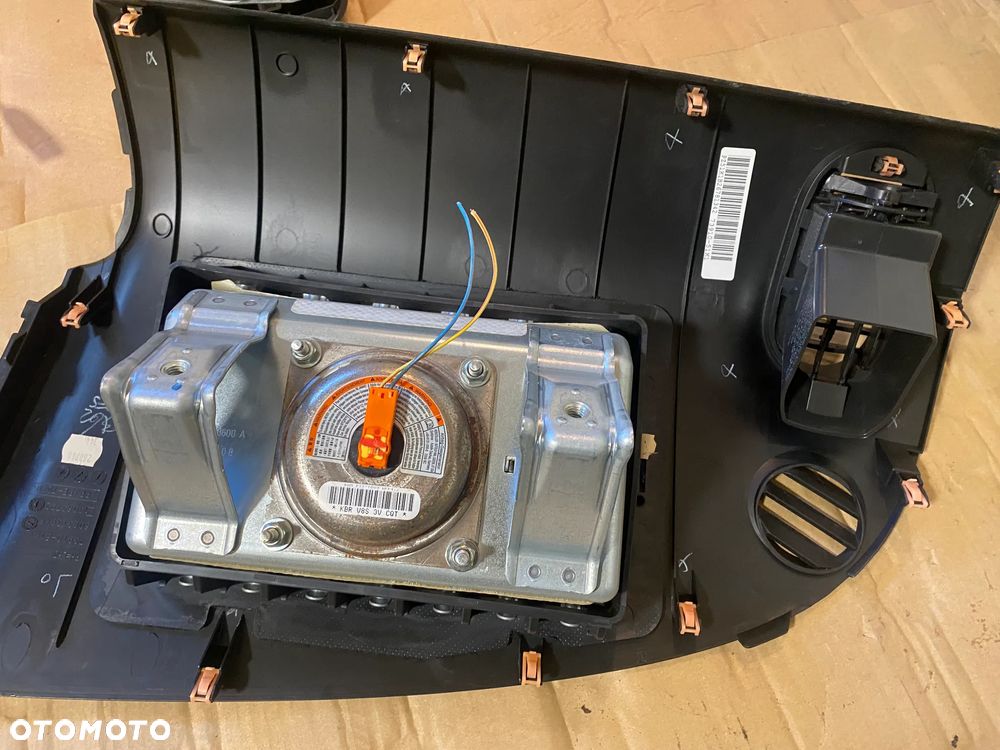 Airbag poduszka pasy napinacze Opel Agila B OE - 12