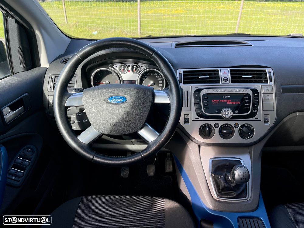 Ford Kuga 2.0 TDCi Titanium - 16