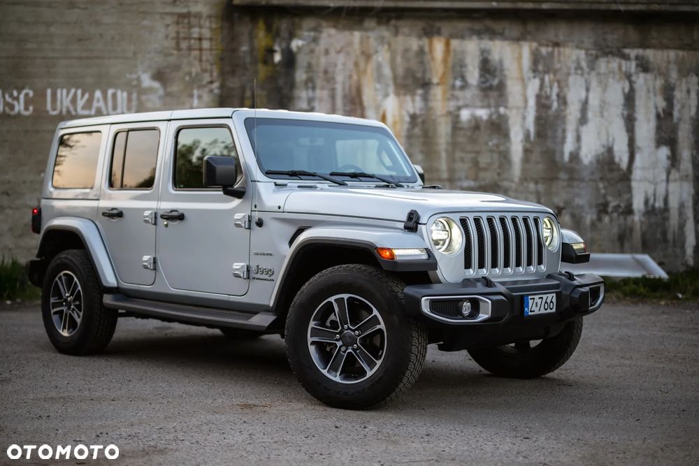 Jeep Wrangler Unlimited 3.6 Automatik Sahara - 6