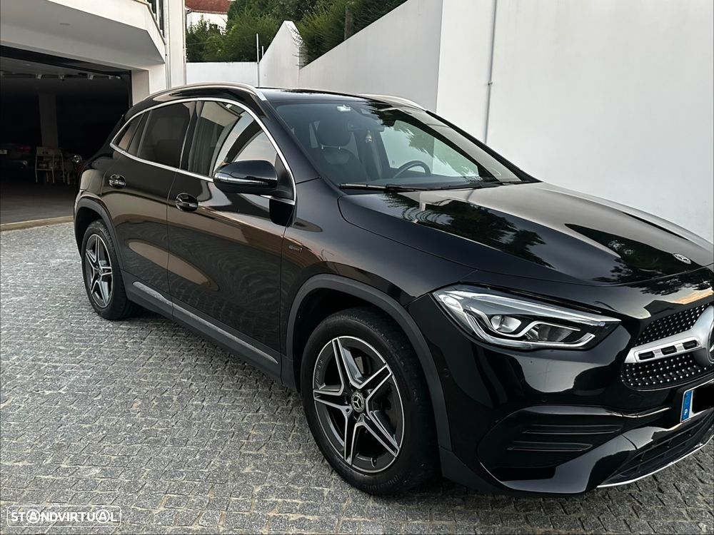 Mercedes-Benz GLA 250 e 8G-DCT AMG Line - 3