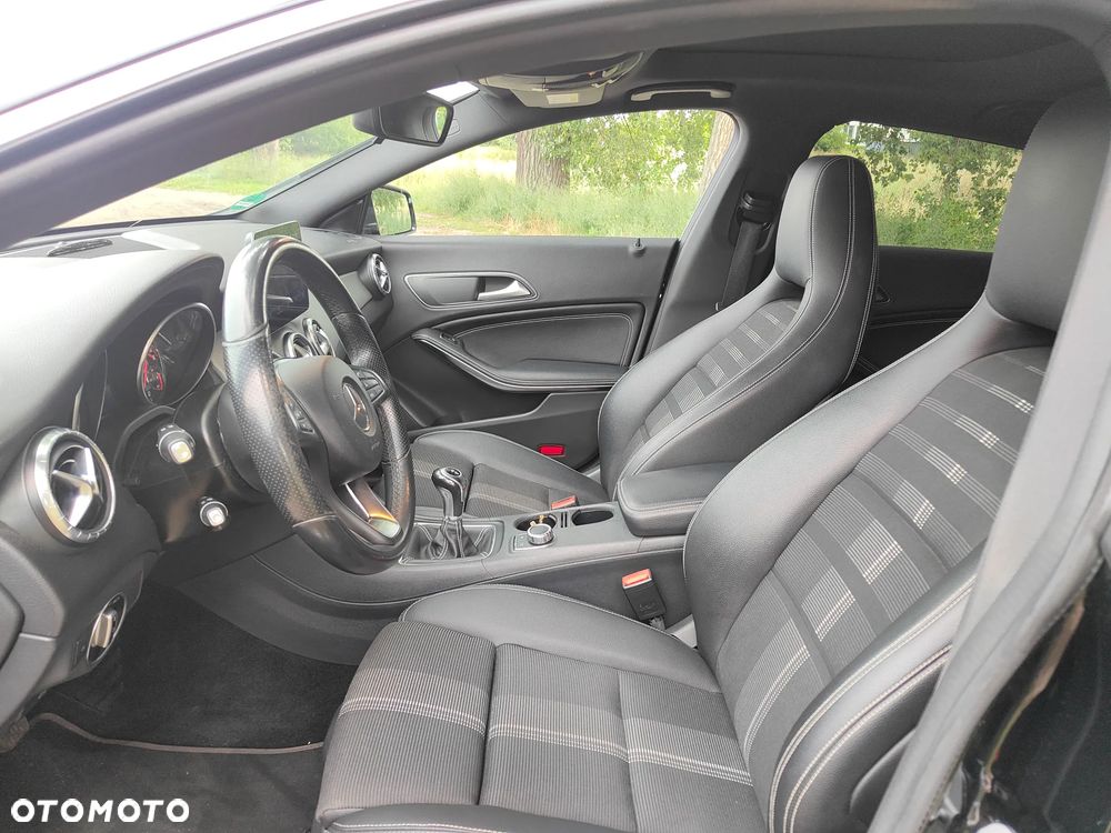 Mercedes-Benz CLA - 15