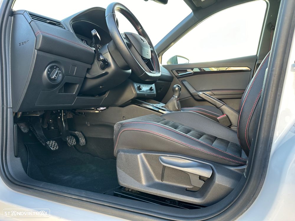 SEAT Arona 1.0 TSI FR - 44