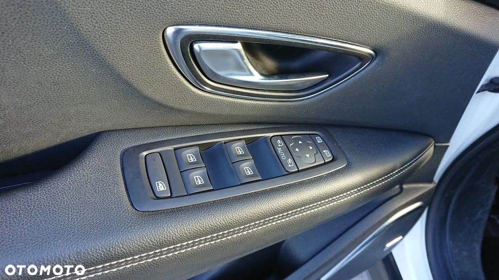 Renault Scenic Energy TCe 130 S&S Xmod Bose Edition - 12