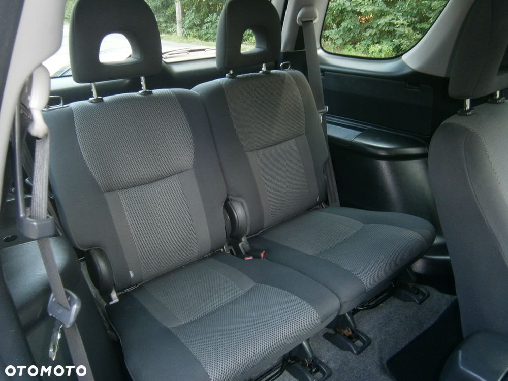 Toyota RAV4 2.0 VVT-i Sol - 8