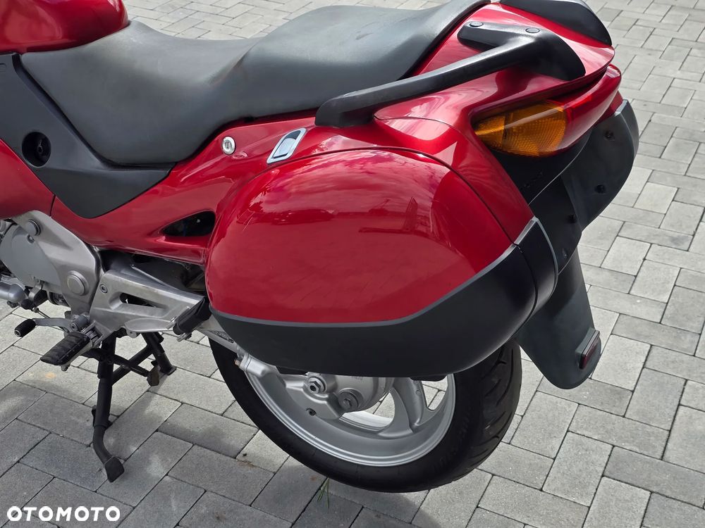 Honda Deauville - 25