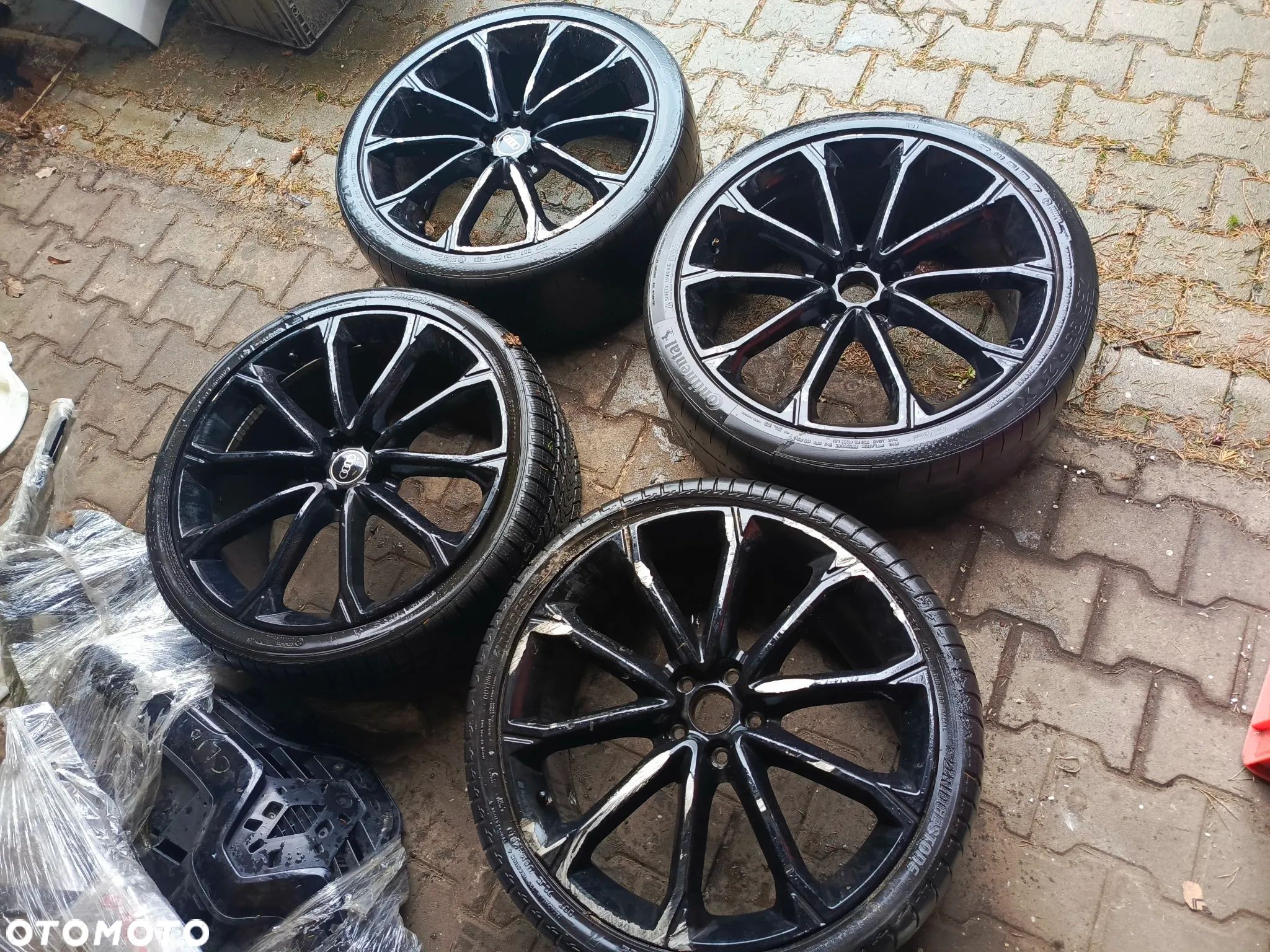 Alufelga aluminiowa Audi 83A601025AJ/AK/AH 8.5" x 21" 5x112 KOMPLET USZKODZONE - 1