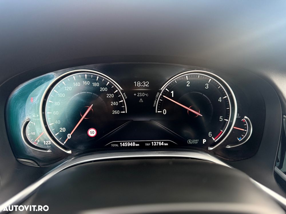 BMW Seria 7 730d xDrive - 9