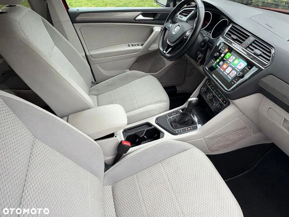 Volkswagen Tiguan Allspace - 11