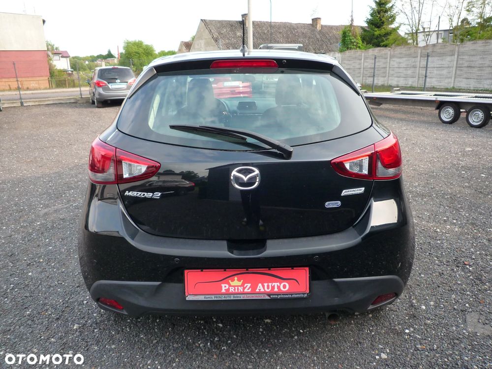Mazda 2 - 8